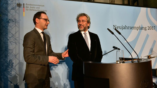 Bundesjustizminister Heiko Maas und der Journalist Can Dündar